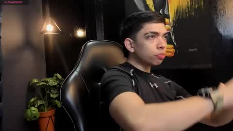 Eryon online show from October 30, 11:11 am