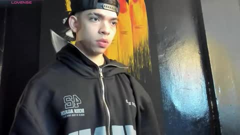 Eryon online show from November 8, 11:10 am