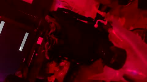 esc del online show from December 2, 7:49 pm