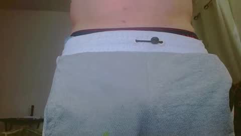 Snapshot of escodamus12 chatting on January 21, 1:22 pm escodamus12 online show from January 21, 1:22 pm