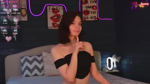 Eseensia online show from October 12, 2:32 am