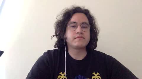 esiiis online show from January 31, 10:52 pm