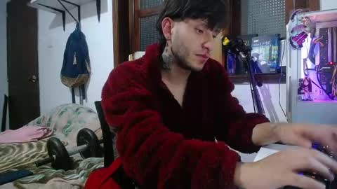 Snapshot of esjrobles chatting on February 24, 3:33 am Esteban online show from February 24, 3:33 am