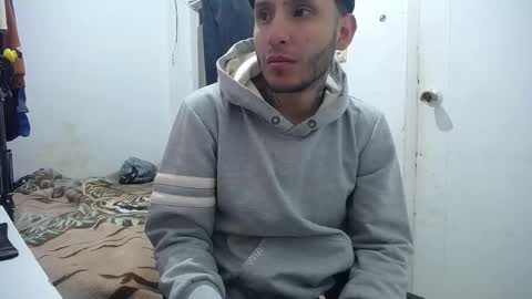 Snapshot of esjrobles chatting on September 22, 12:40 pm Esteban online show from September 22, 12:40 pm