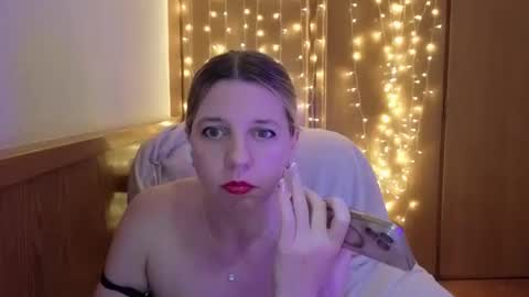 Snapshot of esma347866 chatting on May 14, 10:27 pm esma347866 online show from May 14, 10:27 pm