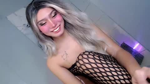 esmeralda28x online show from July 31, 12:32 am