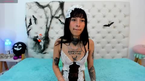 esmeralda  online show from October 28, 3:47 pm