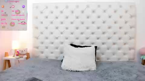 esmeralda  online show from January 10, 3:03 pm