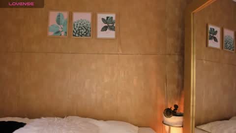 Esmeralda G online show from March 7, 4:33 pm