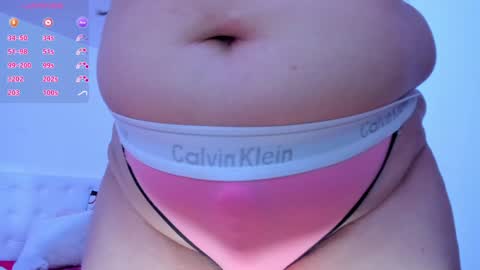 esme online show from January 8, 9:01 pm