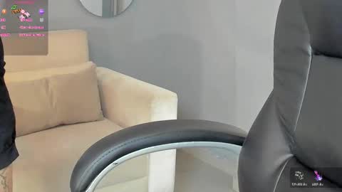 Snapshot of esmeraldagracex chatting on September 15, 1:49 am Esmeralda Grace online show from September 15, 1:49 am