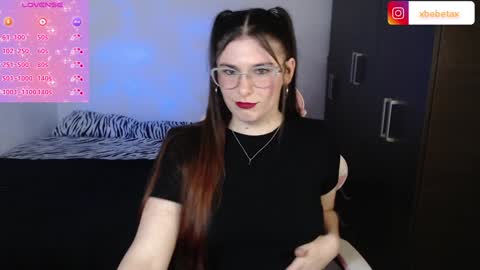 Snapshot of espagamer5 chatting on December 24, 1:49 am Xbebetax online show from December 24, 1:49 am