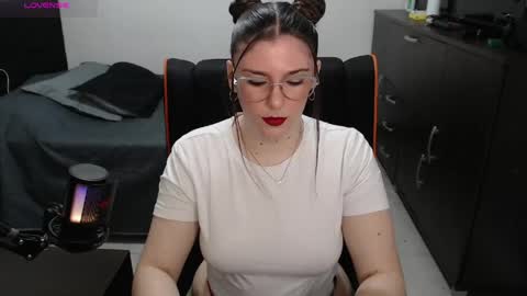 Xbebetax online show from March 20, 8:35 pm