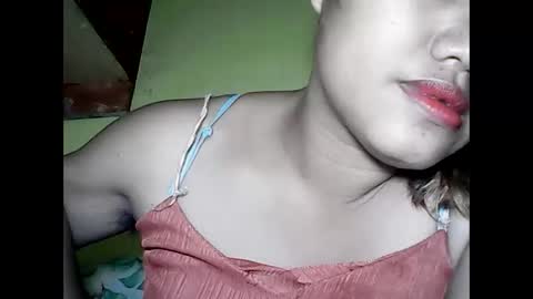 especialgirl_28 online show from December 24, 3:47 pm