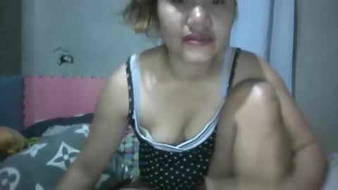especialgirl_28 online show from February 6, 5:05 pm