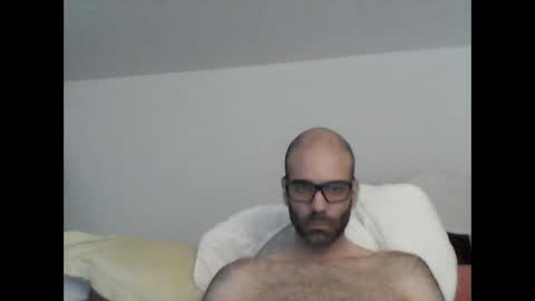 Snapshot of especially871850 chatting on April 15, 8:54 am especially871850 online show from April 15, 8:54 am