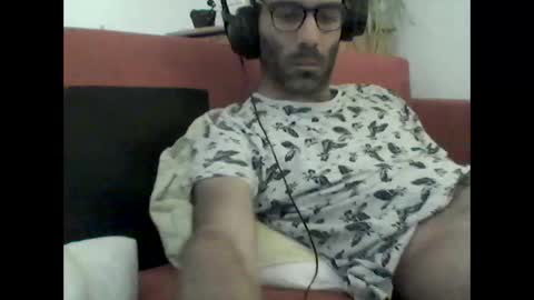 especially871850 online show from June 7, 4:33 pm