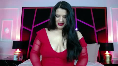 Mary online show from July 12, 6:59 am
