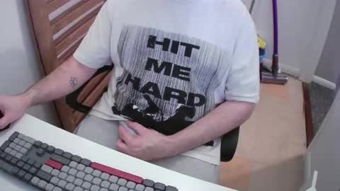 Morph online show from February 21, 8:21 pm