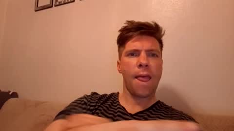 Snapshot of essexlad2022 chatting on April 1, 11:35 pm essexlad2022 online show from April 1, 11:35 pm