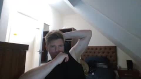 Snapshot of essexlad2022 chatting on June 11, 2:53 am essexlad2022 online show from June 11, 2:53 am