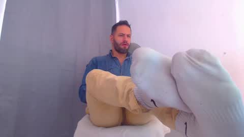 esteban online show from January 2, 5:39 pm