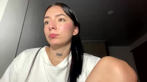 estefa1 online show from April 14, 6:30 am