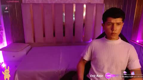 Snapshot of estefan_tay chatting on February 20, 2:08 am estefan_tay online show from February 20, 2:08 am