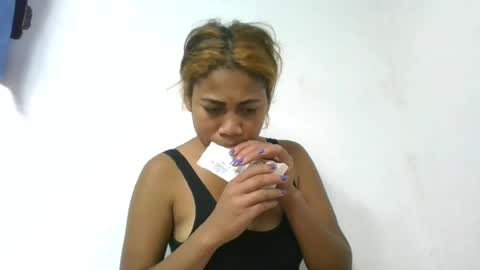 estelah796836 online show from June 20, 7:44 am