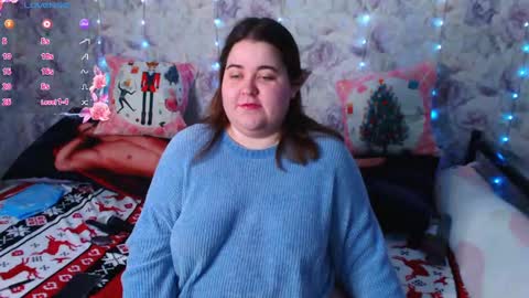 estelle_hicks online show from December 22, 6:15 pm