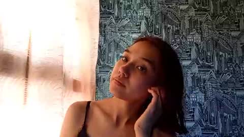 Snapshot of estellekirbo chatting on June 16, 1:03 pm estellekirbo online show from June 16, 1:03 pm