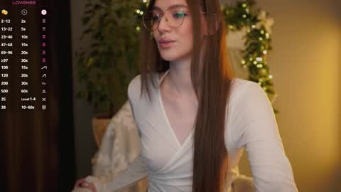 Ester online show from December 20, 2:40 am