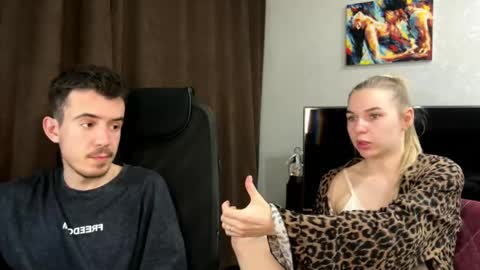 Ester online show from April 13, 6:02 pm