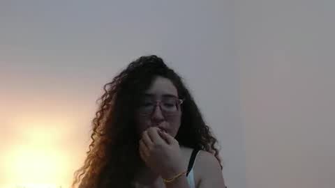 esteralcantara online show from February 11, 1:21 am