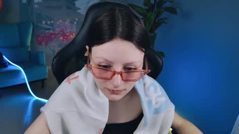 Snapshot of esterhernandes chatting on December 5, 3:17 pm kelt0901 - my channel in telegra online show from December 5, 3:17 pm