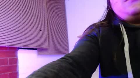 Estrella online show from January 7, 3:20 am