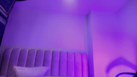 Estrella online show from November 12, 11:54 am