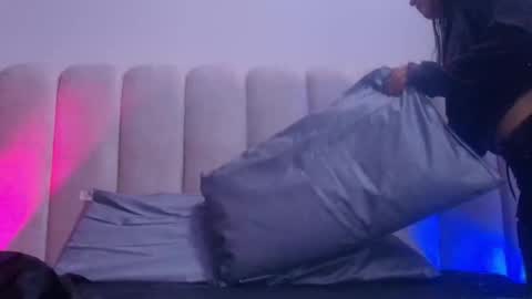 Estrella online show from November 22, 11:53 am