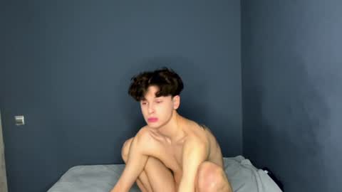 Alex online show from December 17, 9:50 am