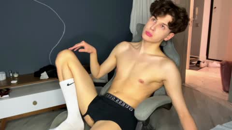 Alex online show from December 17, 12:54 pm