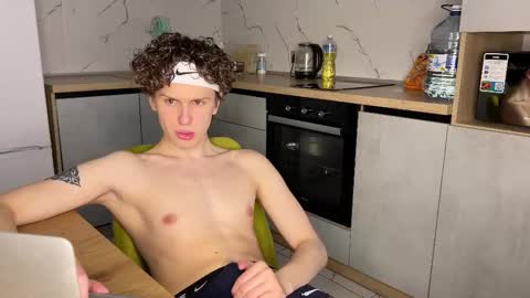 Alex online show from March 2, 1:40 pm