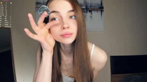 Mary online show from April 10, 7:46 am