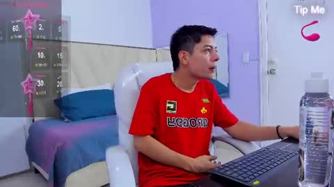Snapshot of ethan12_ chatting on July 9, 3:21 am ethan12_ online show from July 9, 3:21 am