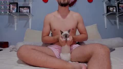 ADAM TAYLOR  ETHAN CAMBAL INDEPENDENT MODELS online show from December 5, 2:09 am