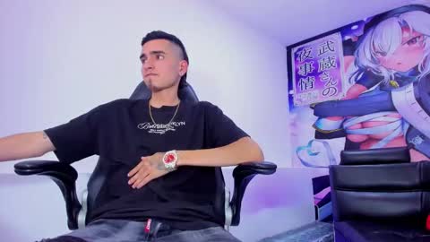 Snapshot of ethan_boy_ chatting on September 22, 9:28 pm Ethan online show from September 22, 9:28 pm