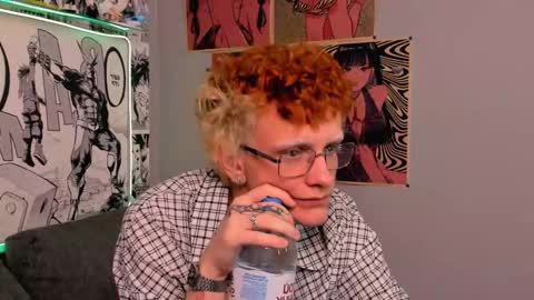 Ethan online show from December 5, 10:13 am