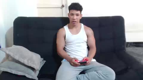 Ethan Noir online show from September 12, 4:40 pm