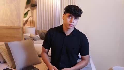 Snapshot of ethan_occonor chatting on February 19, 11:39 am ethan_occonor online show from February 19, 11:39 am