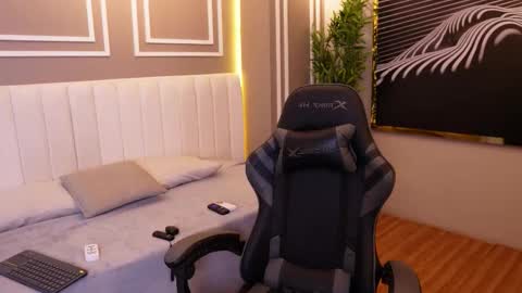 ethan_occonor online show from March 5, 11:39 am