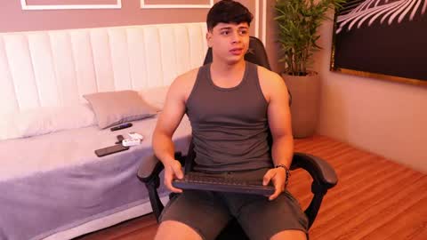 ethan_occonor online show from May 30, 1:19 pm